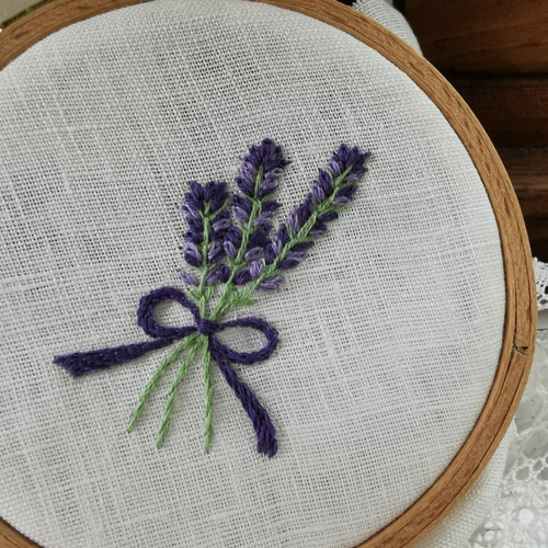 刺繍初めてさんにも ラベンダー刺繍キット 刺繍用ホワイトリネンと