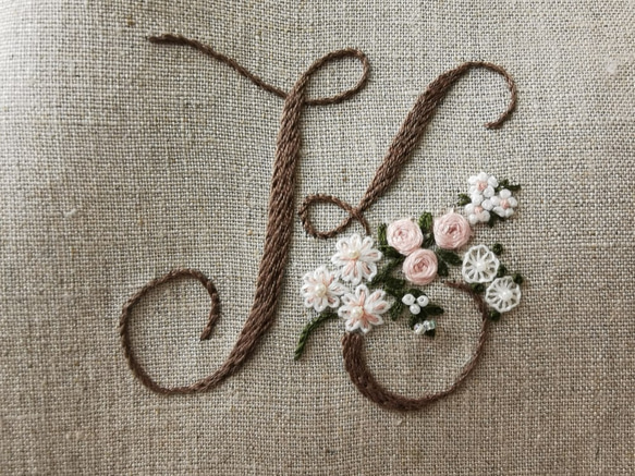 作家さん　布花　花冠　イニシャル刺繍セット Amazon | 刺繍キット初心者向けクロスステッチキット刺しゅう