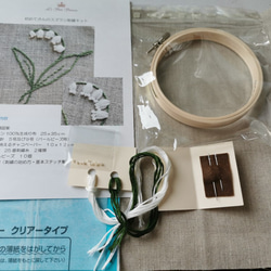 imako29様専用ページ　刺繍枠、針２種付き　初めてさんのスズラン刺繍キット　（動画説明あり） 2枚目の画像