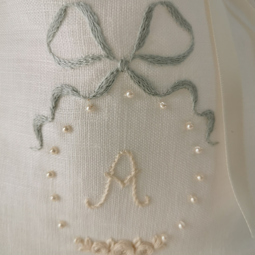 刺繍初めてさんにも 動画の説明付き 刺繍キット アンティークなリボン