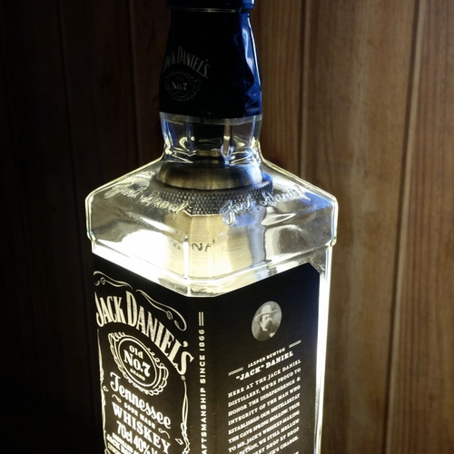 ジャックダニエル　空き瓶&箱　アムステルダム空港限定タグ付き ☆照明☆ランプ☆ジャックダニエル☆jack daniel's☆瓶