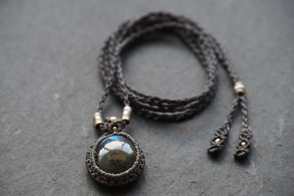 labradorite macramé necklace 5枚目の画像