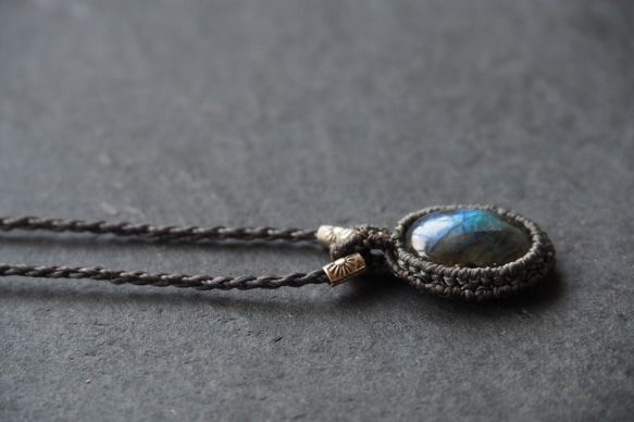 labradorite macramé necklace 9枚目の画像