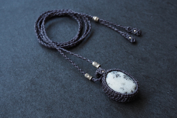 dendritic agate macramé necklace (snowstorm) 4枚目の画像
