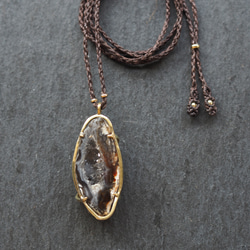 agate geode brass necklace (black) 2枚目の画像