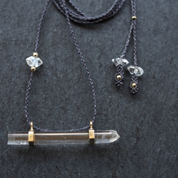 quartz brass necklace (lying down) 2枚目の画像