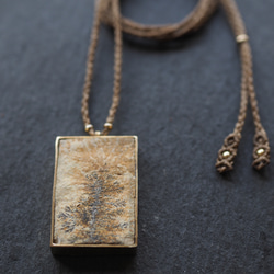 dendrite brass necklace (shade) 5枚目の画像
