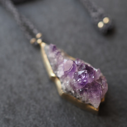 amethyst brass necklace (mountain range) 1枚目の画像