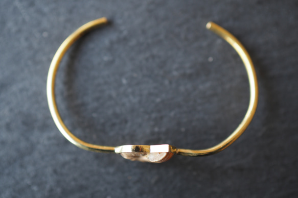 ammonite brass bangle 5枚目の画像