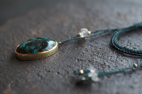 turquoise brass necklace (mottled) 8枚目の画像