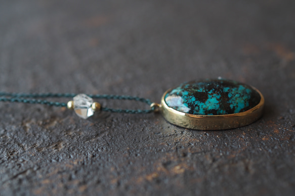 turquoise brass necklace (mottled) 9枚目の画像