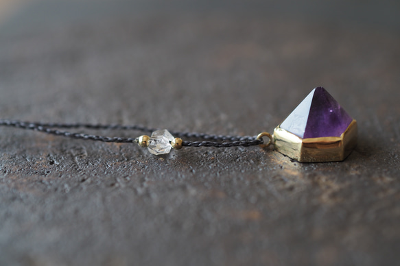 amethyst brass necklace (deep) 7枚目の画像