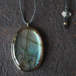 labradorite agate brass necklace (spell) 2枚目の画像