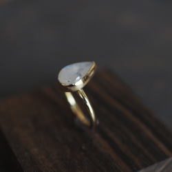 white labradorite brass ring (waterdrop) 5枚目の画像