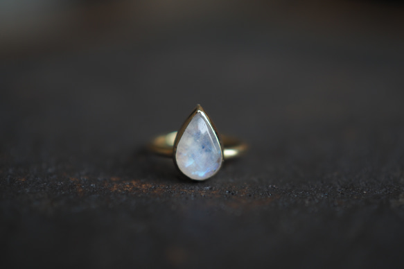 white labradorite brass ring (waterdrop) 9枚目の画像