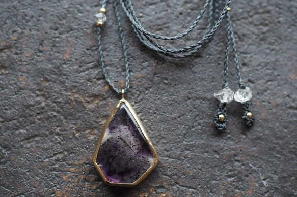 trapiche-amethyst brass necklace (waterdrop) 2枚目の画像