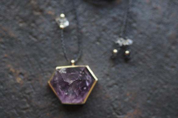 amethyst brass necklace (spring) 2枚目の画像