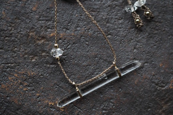 quartz brass necklace (point) 1枚目の画像