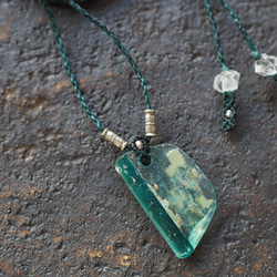 roman glass macrame necklace (aurora) 1枚目の画像
