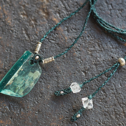 roman glass macrame necklace (aurora) 3枚目の画像