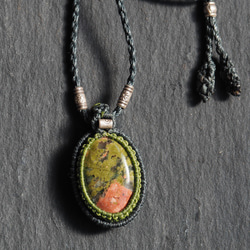 macramé　unakite　necklace 2枚目の画像