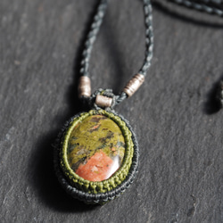 macramé　unakite　necklace 3枚目の画像