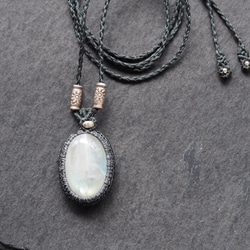 macramé　white labradorite　necklace 4枚目の画像