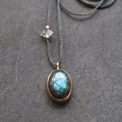 labradorite brass necklace 2枚目の画像