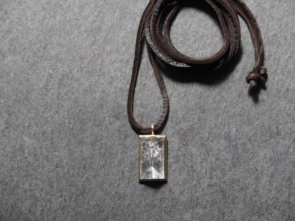 apophyllite brass necklace (deerskin) 2枚目の画像
