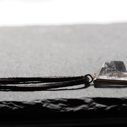 apophyllite brass necklace (deerskin) 7枚目の画像