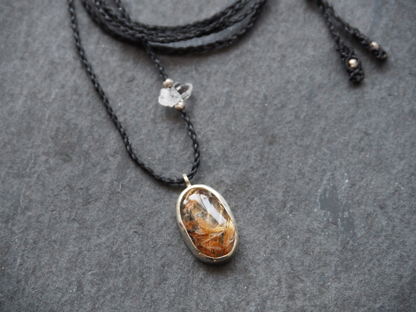 rutile quartz silver necklace 1枚目の画像