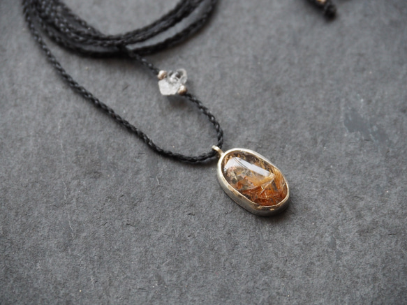 rutile quartz silver necklace 4枚目の画像