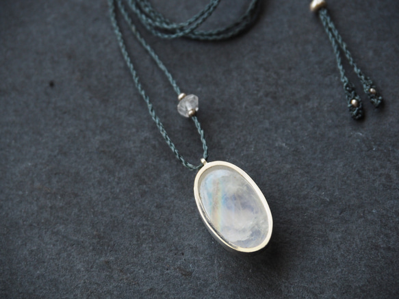 white labradorite silver necklace (reflect) 9枚目の画像