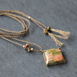 unakite brass necklace 7枚目の画像