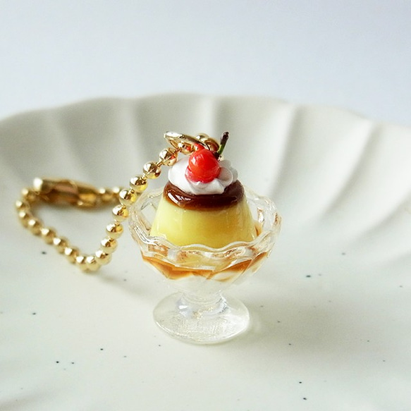 プリンのキーホルダー キーホルダー VanillaConfetti 通販 12430649