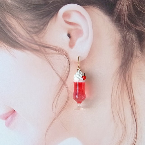 クリームソーダ(ピンクソーダ)のピアス ピアス（フック・チェーン 