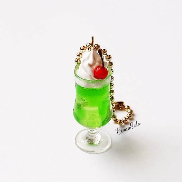 クリームソーダのキーホルダー キーホルダー VanillaConfetti クリームソーダのキーホルダー キーホルダー VanillaConfetti