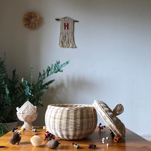 ラタン製りんご型バスケット その他インテリア雑貨 Momo Rattan 通販