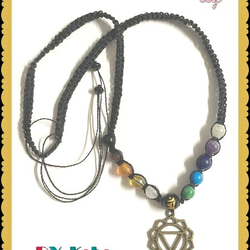 【お守り守護梵字付き！】銅古美チャーム付きチャクラネックレス 3枚目の画像