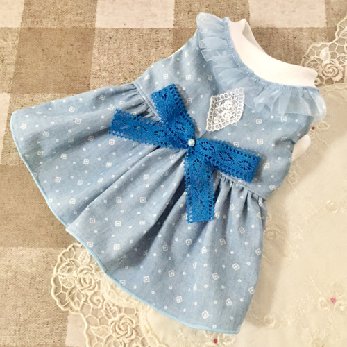 犬服 刺繍付き播州織コットンワンピース（落ち着いた水色） ペット服