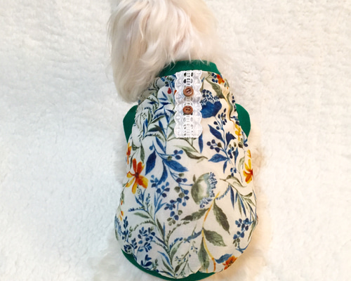ハンドメイド　犬の花柄の服 0_bf10515cf3eab9238880d2082781