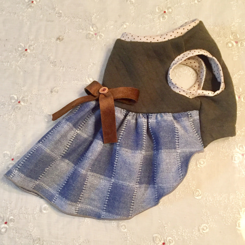 犬服 ハンドメイド ワンピース♡かお@プロフ必読様オーダー品 犬服 オーガニックコットンキルトとデニムのワンピース（カーキ