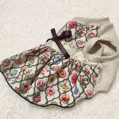 ナチュラル＆クラシカル　ペチコートワンピつけ襟付き　新色登場♡　犬服ハンドメイド DOGS WEAR│EMMARICH Online Boutique（エマリッチ オンライン