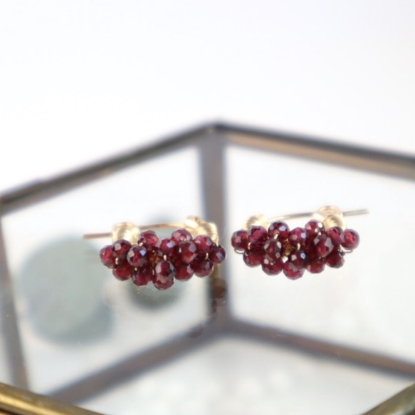 ｛ピアスイヤリング｝14kgf/petit berries hoops ガーネット〔1月誕生石〕 8枚目の画像