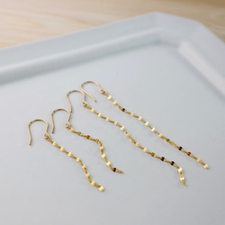 〈長さが選べる〉｛ピアス｝14kgf/PETAL chain earrings 5枚目の画像