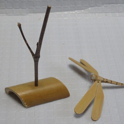 竹細工　バランストンボ（シオカラトンボ） 2枚目の画像