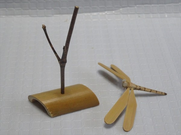 竹細工　バランストンボ（シオカラトンボ） 2枚目の画像