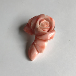珊瑚帯留め1万円均一セール☆ばら彫刻『薔薇の扇』 8枚目の画像