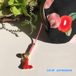 2021年新春招福　赤珊瑚根付『和柄紐ピンク』花香店⑦ 1枚目の画像