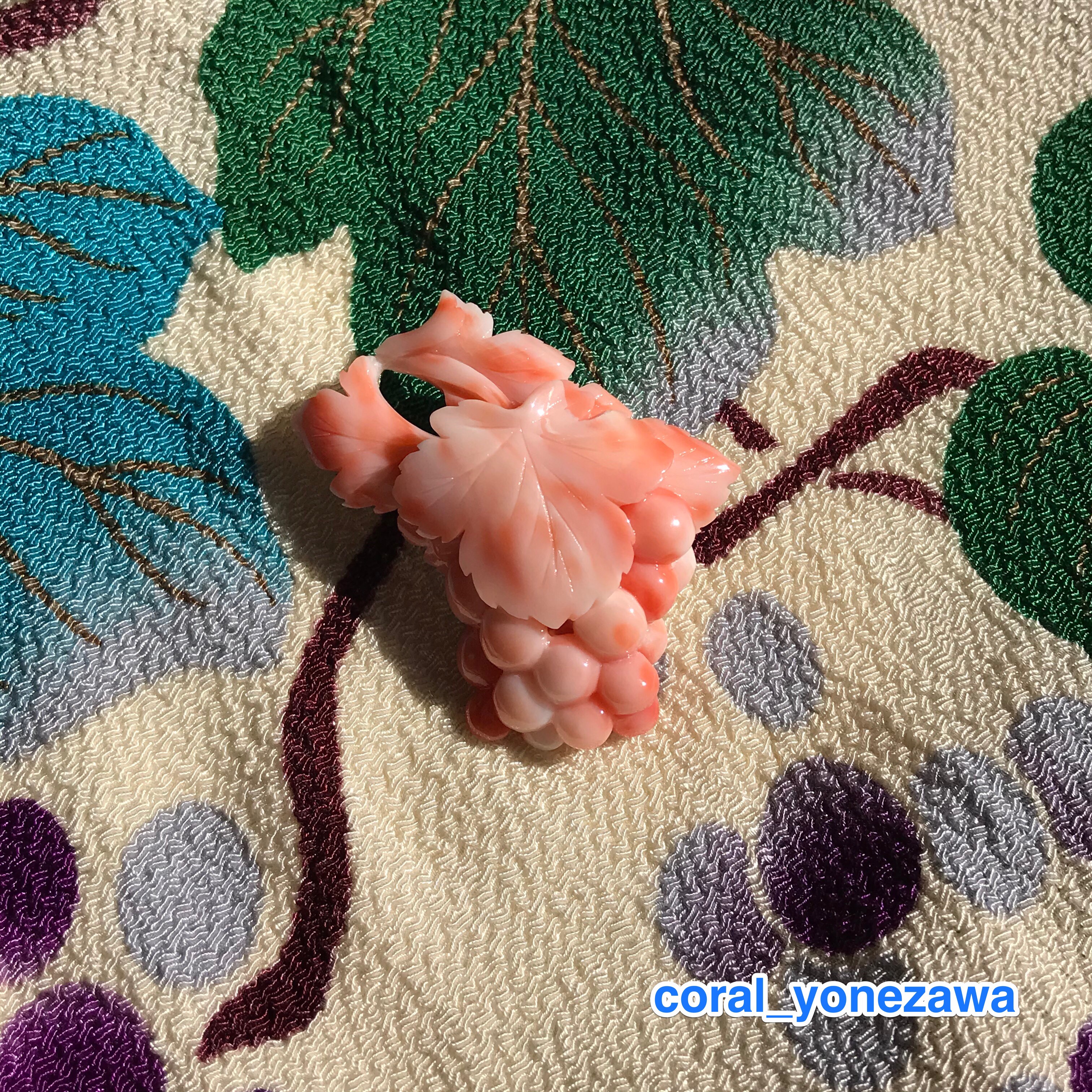 アウトレットSALE＊深海の宝石珊瑚ブローチ『葡萄』R30219